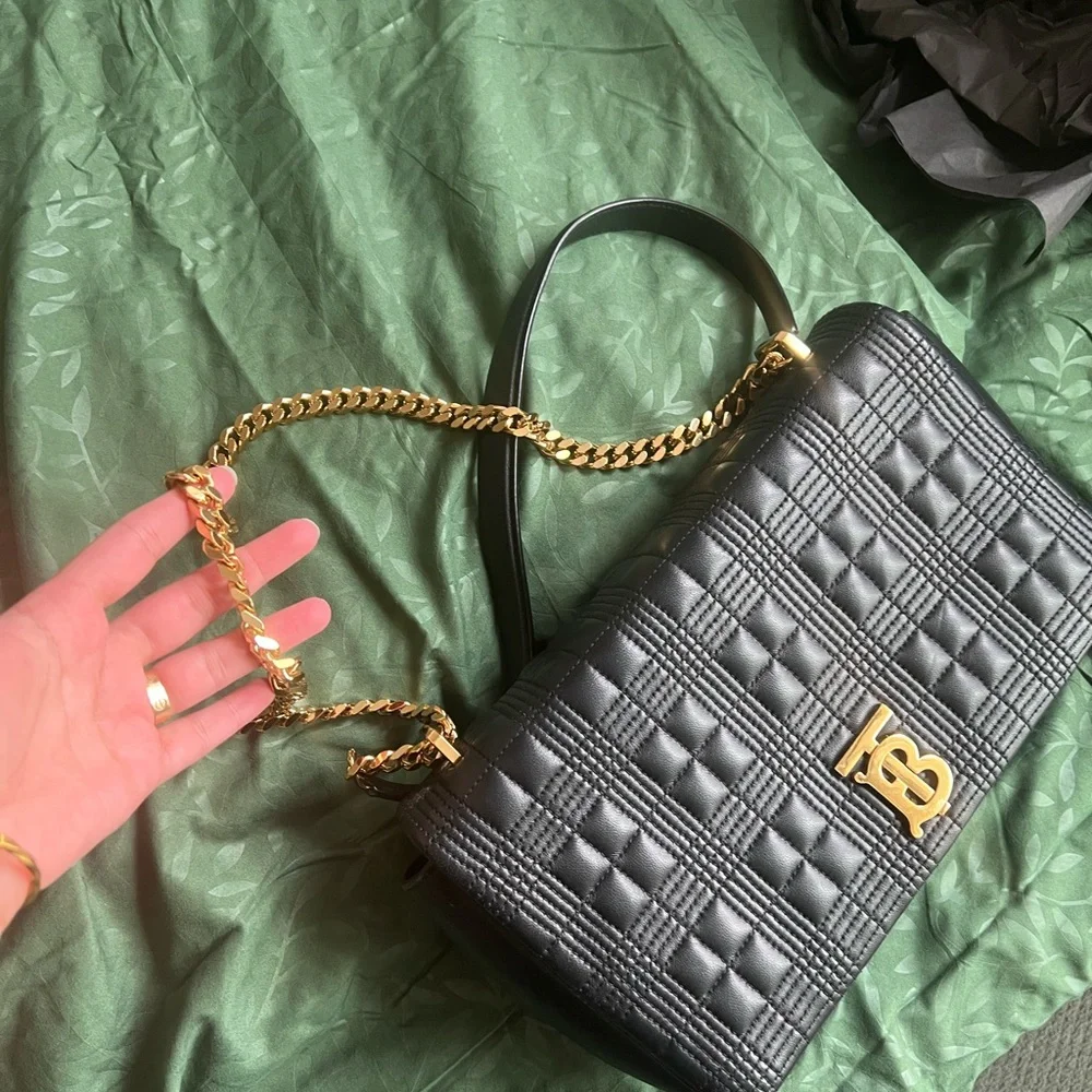 BURBERRY Lola TB Quilted Shoulder Bag US Medium see the measurements